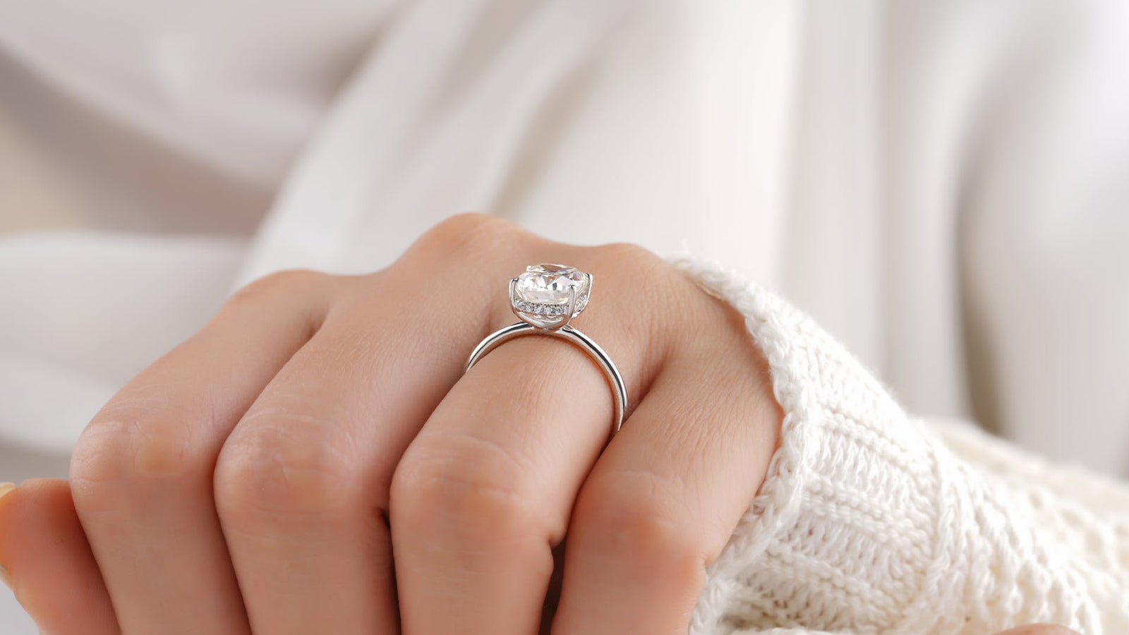 5 STEPS TO CHOOSING THE PERFECT ENGAGEMENT RING - SHIMANSKY.CO.ZA