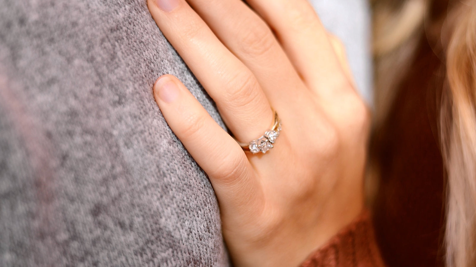 HOW TO WEAR YOUR ENGAGEMENT RING AND WEDDING BAND - SHIMANSKY.CO.ZA
