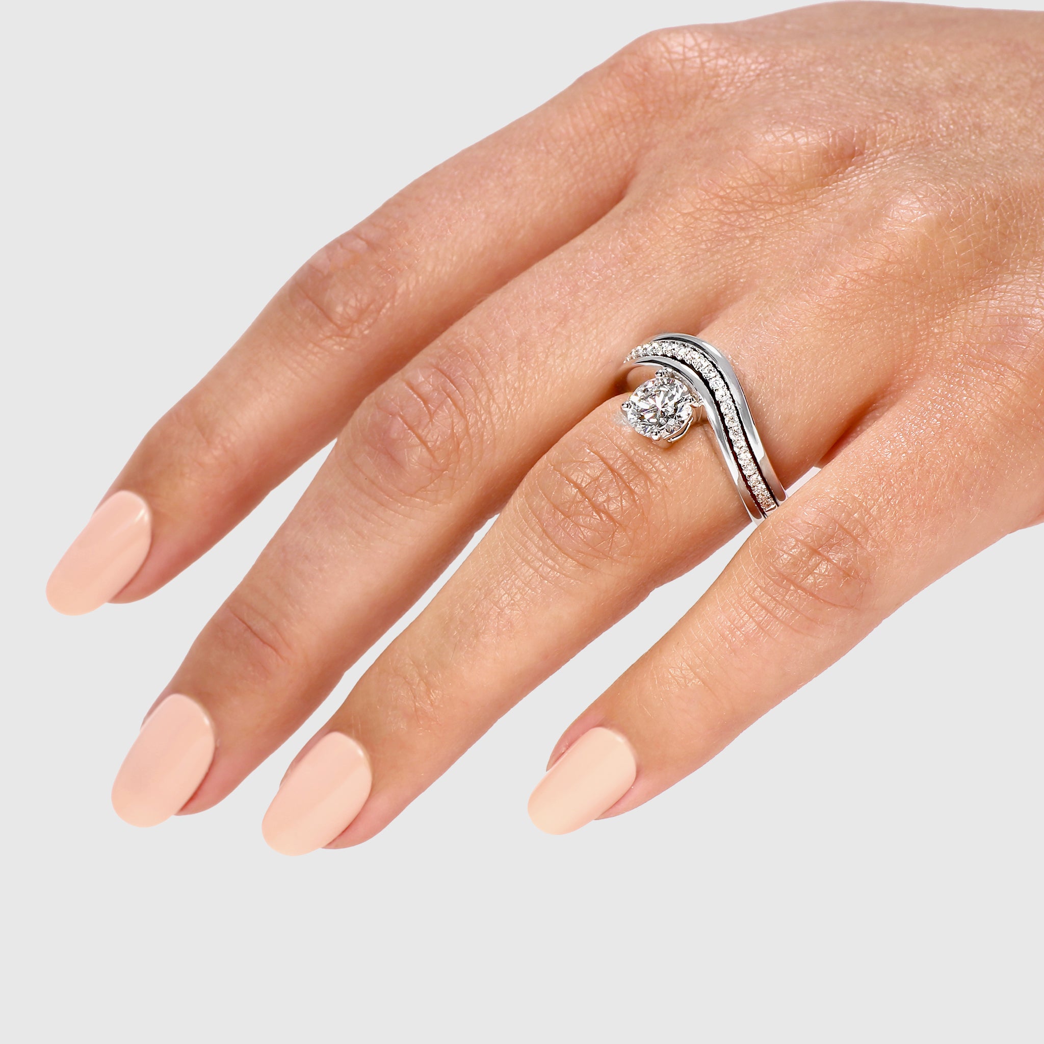 Shimansky - Women Wearing the Silhouette Wedding Band crafted in 18K White Gold