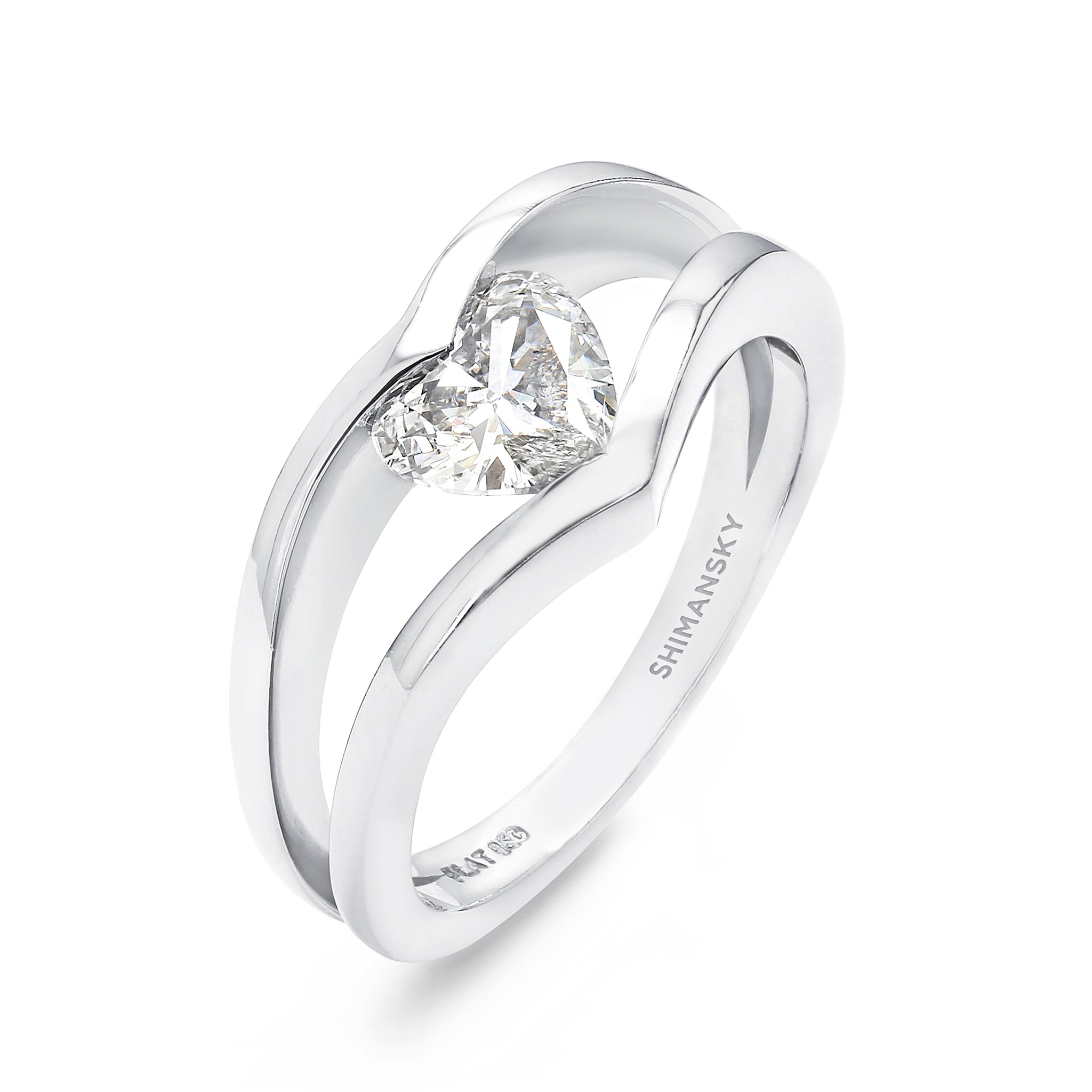 Обручальное кольцо «Миллениум» с бриллиантом