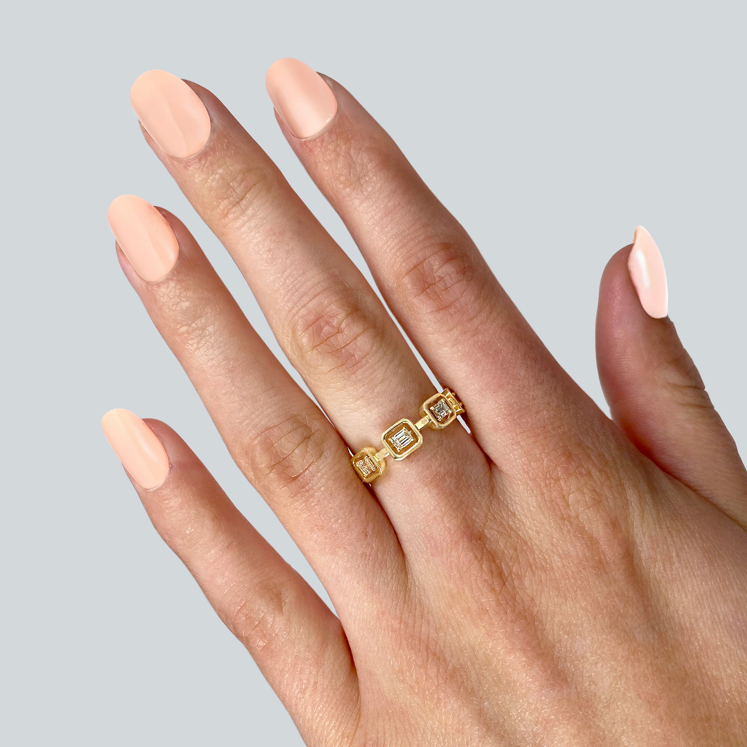Shimansky - Women Wearing the Saturn Emerald Eternity Diamond Ring 0.80ct crafted in 14K Yellow Gold
